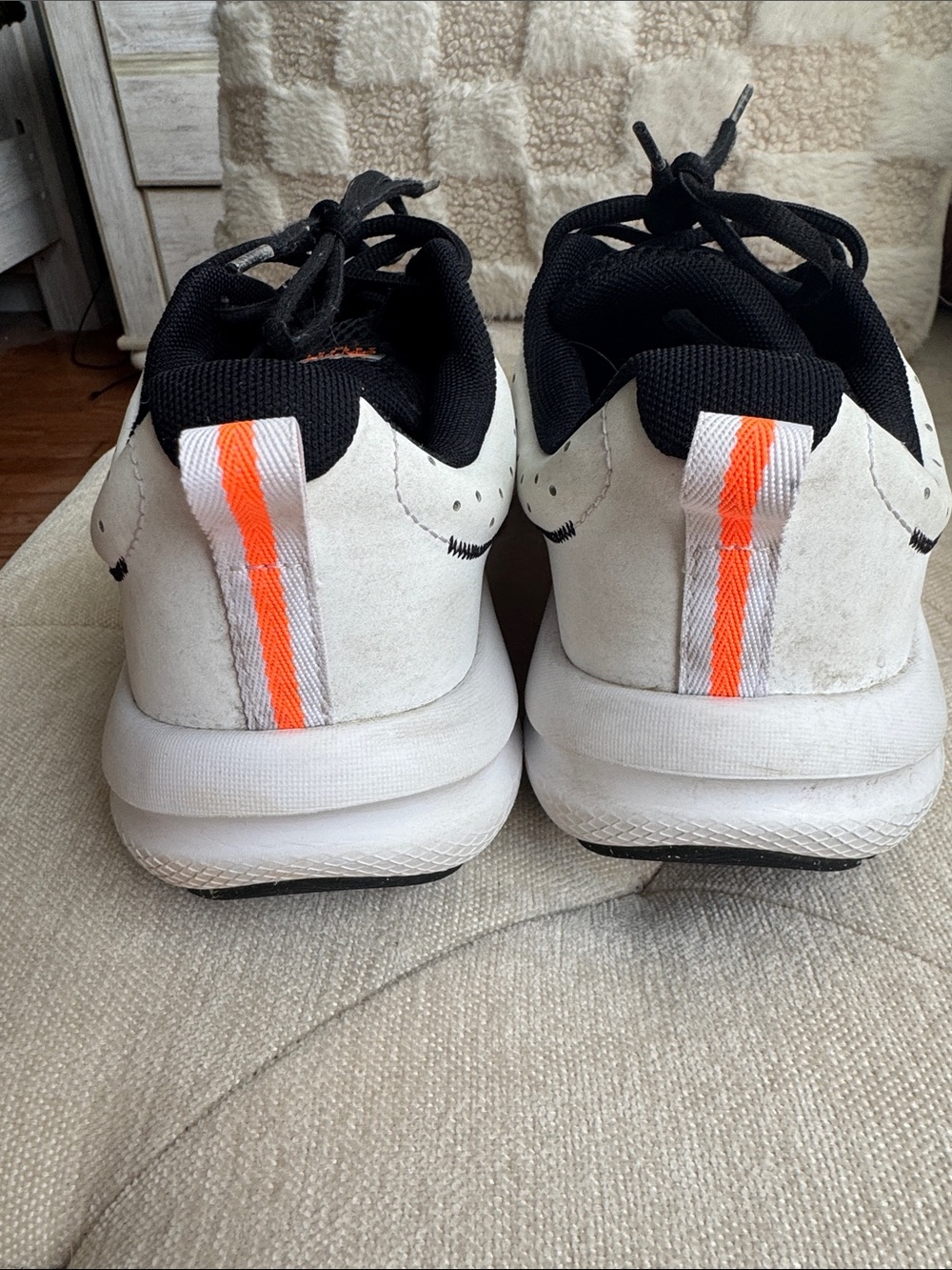 Under Armour Mens Charged Assert 10 Athletic Sneakers - Picture 4 of 11